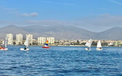 ¿Por qué la Bahía de La Herradura ofrece condiciones naturales únicas? Parte 1: sus aguas tranquilas